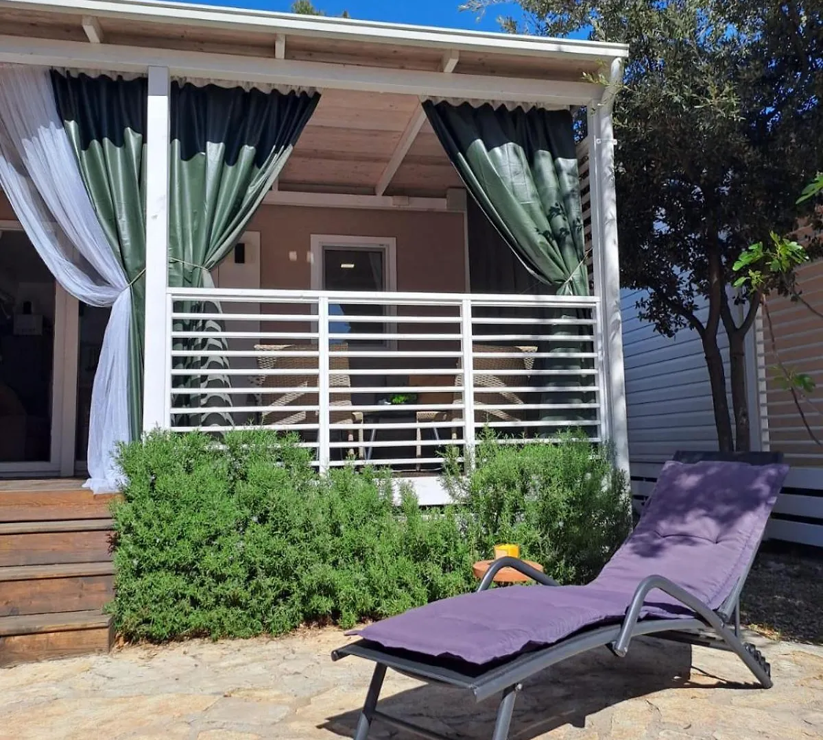 Prázdninový areál Lucija Mobile Home Biograd Na Moru